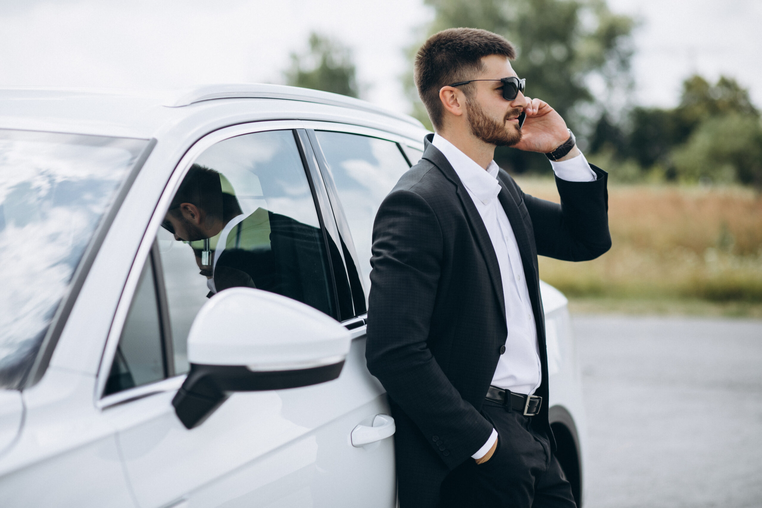 Best Luxuary Chauffeur Service In Kerala